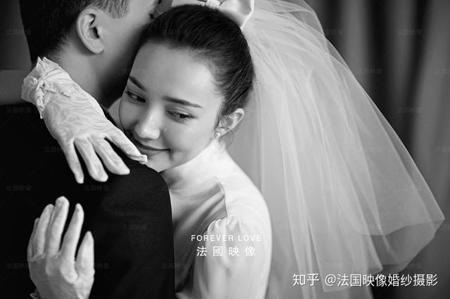 婚纱表情_婚纱表情种动作_俏皮婚纱照表情包动态图片