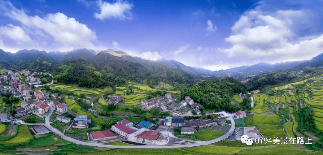 婚纱外景拍照姿势大全图片_青田婚纱照外景_婚纱外景地