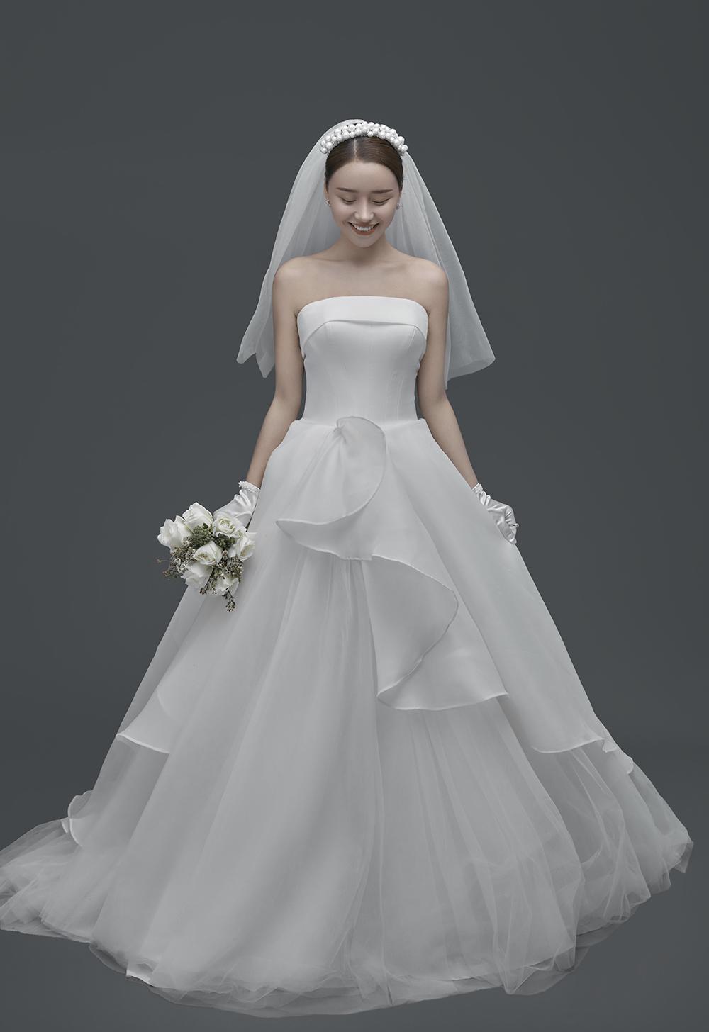 婚纱照美景_内景个性高级婚纱照_婚纱景照高级个性内容大全